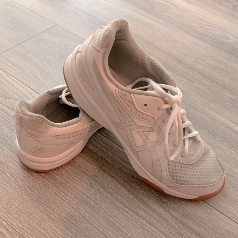 ASICS volleyball/sports shoes!